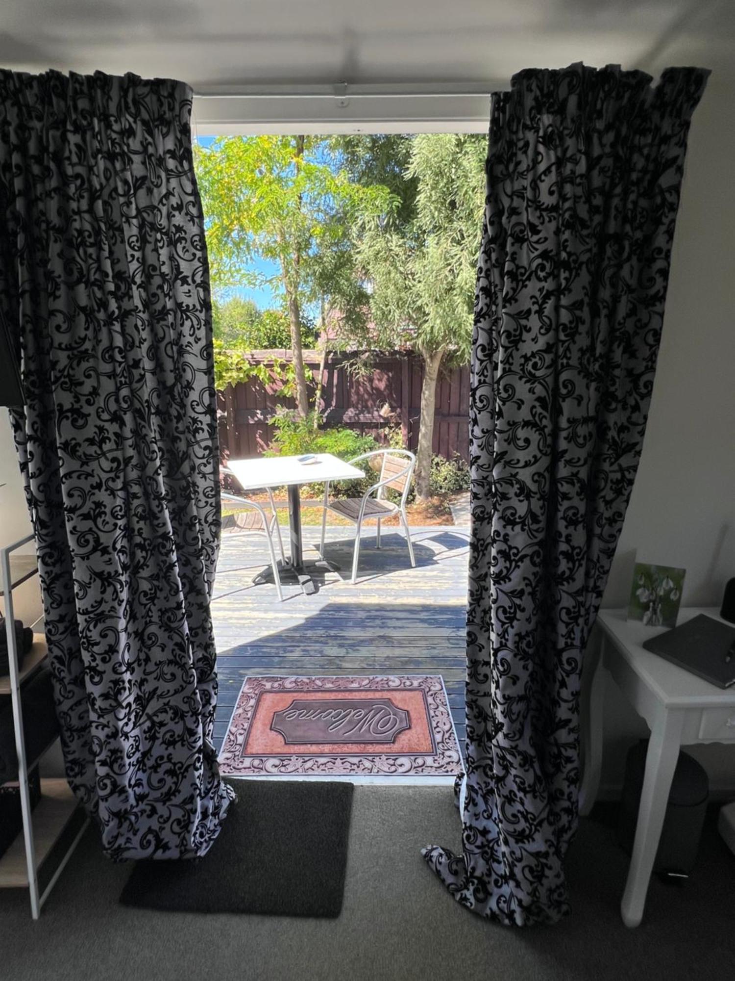Gorgeous Villa, 7 Minutes From Airport 크라이스트처치 외부 사진